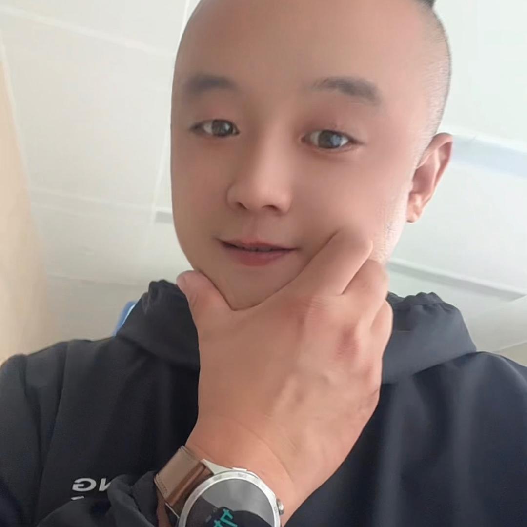 王 浩