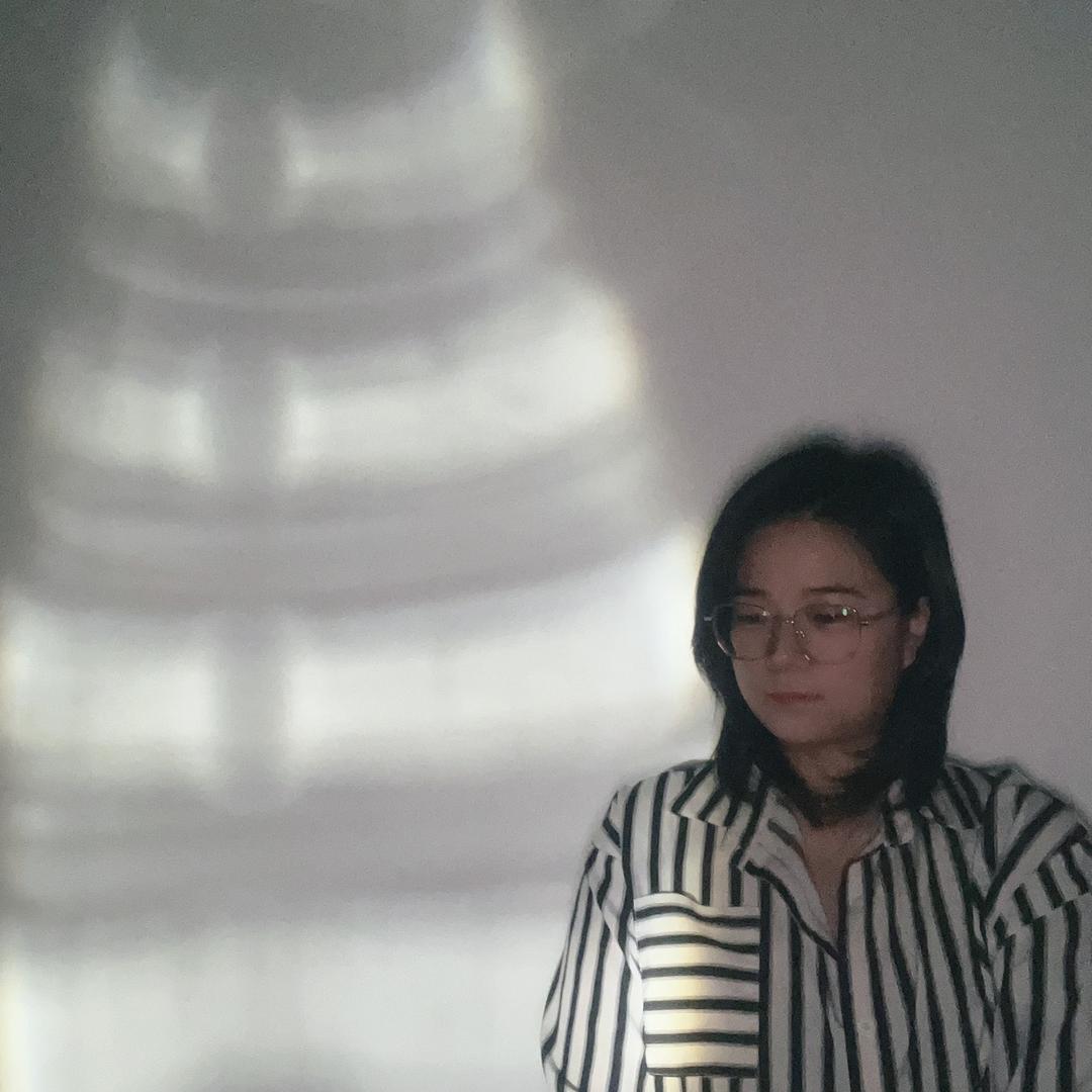 八点半🕗