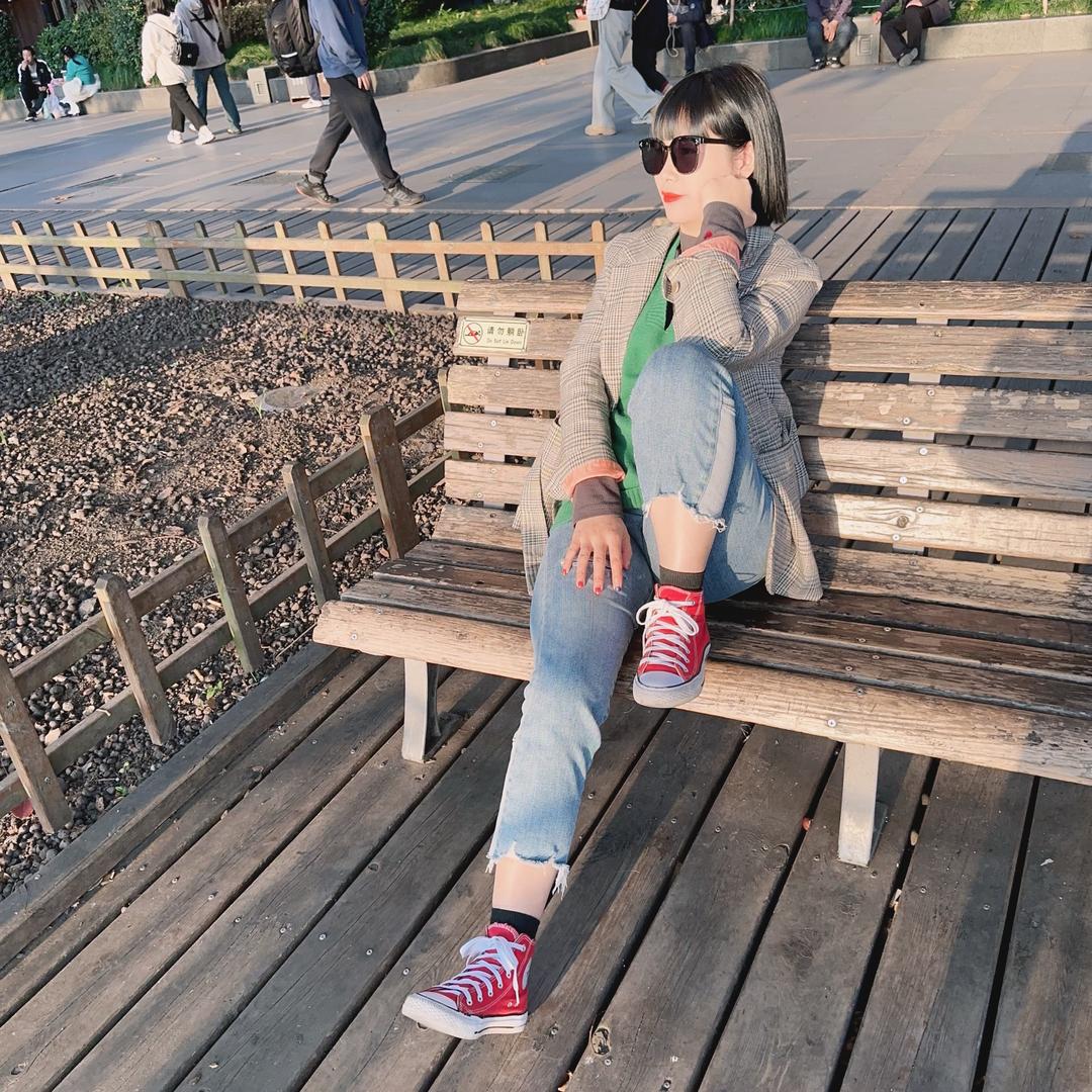 木子李👨‍👩‍👧‍👧