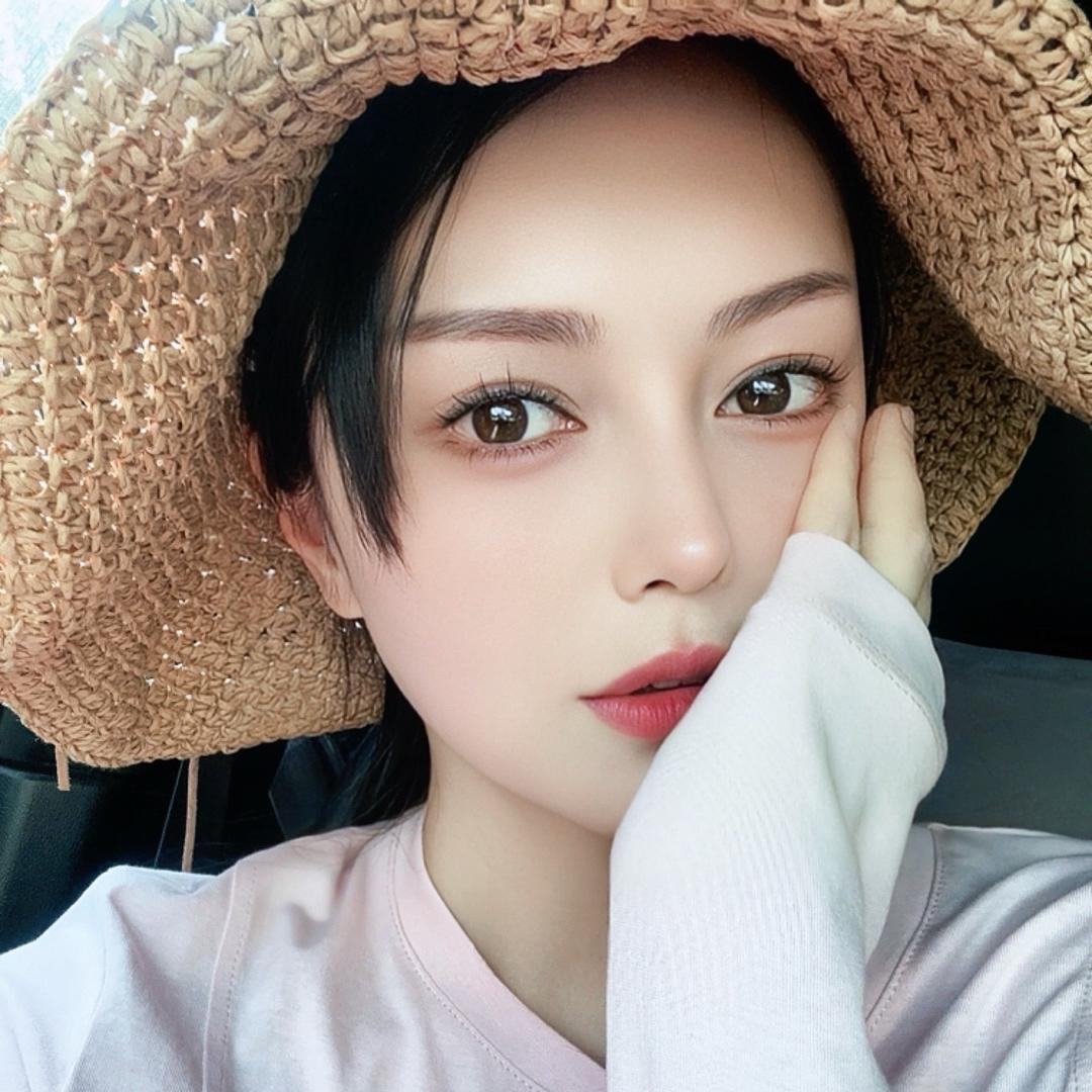 💋 莫骄骄...