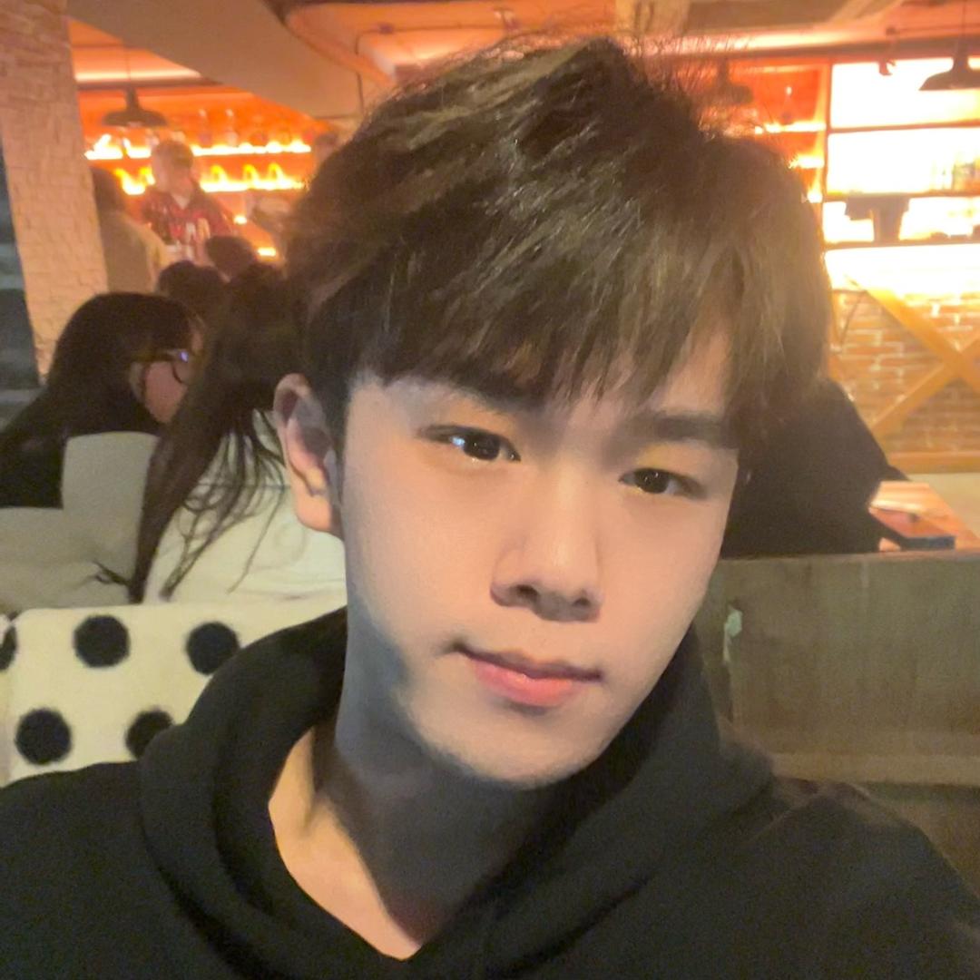 你的小梁弟弟