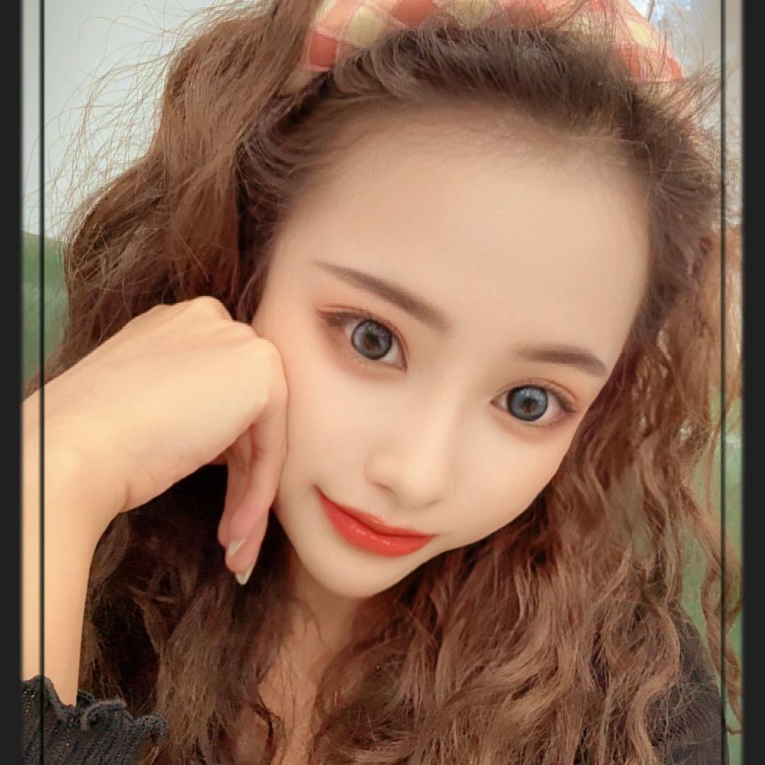 小西柚