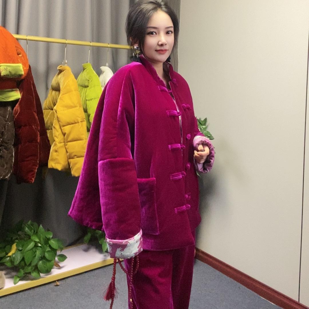 衣尚嘉女装工厂店