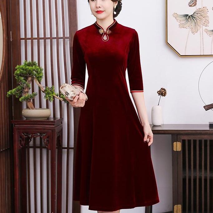 登登服饰妈妈装