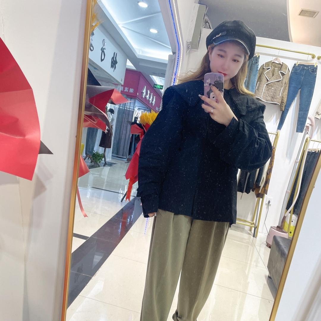 卖衣服的韩飘飘