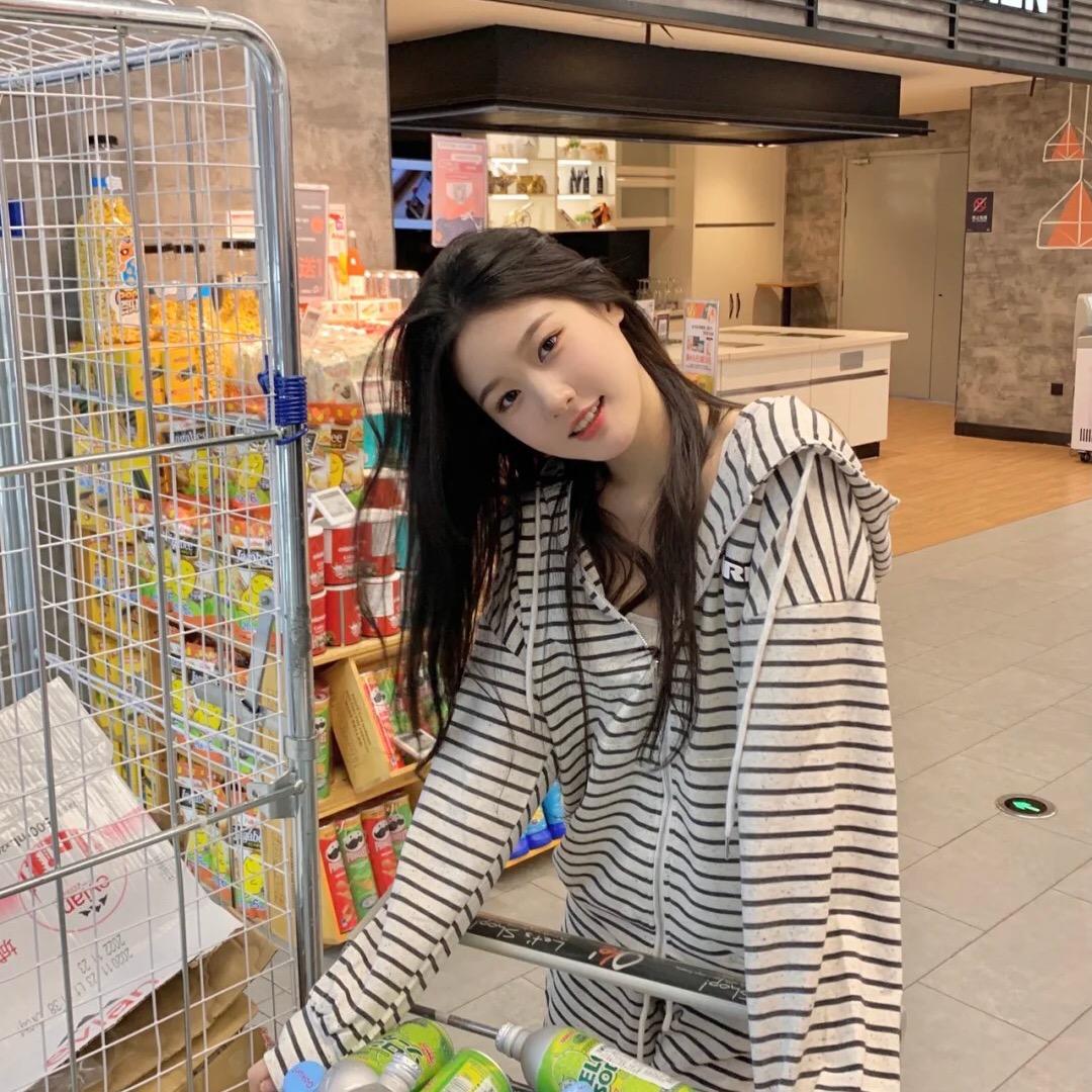 贝莉女装服饰