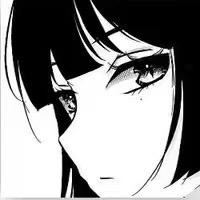 灰色。