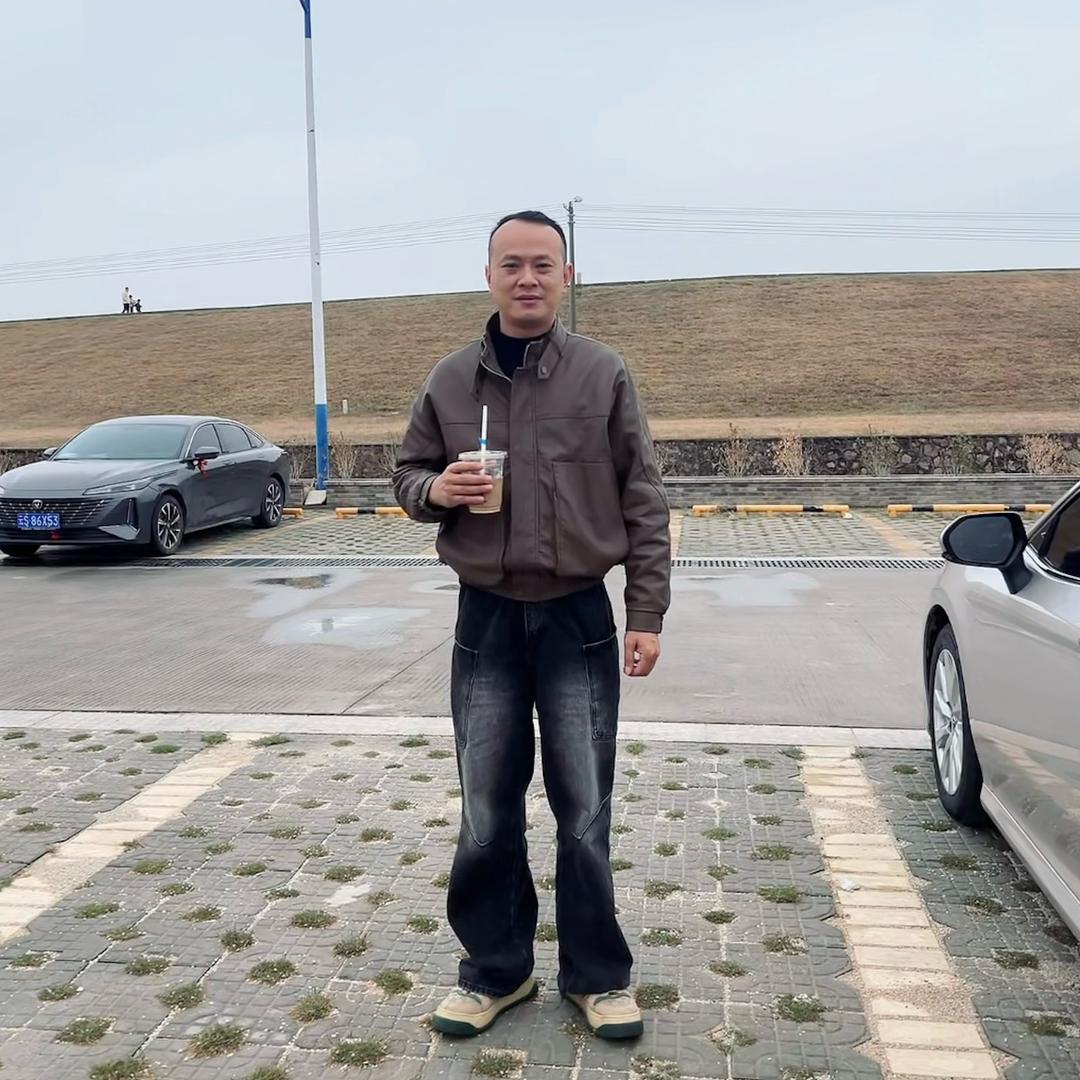 王大男