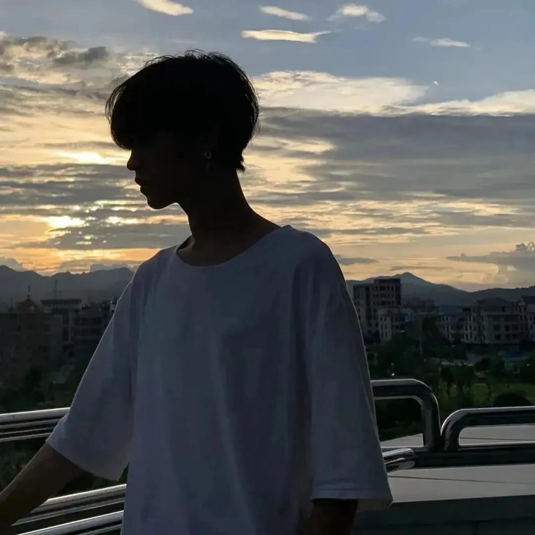 你喜欢月亮