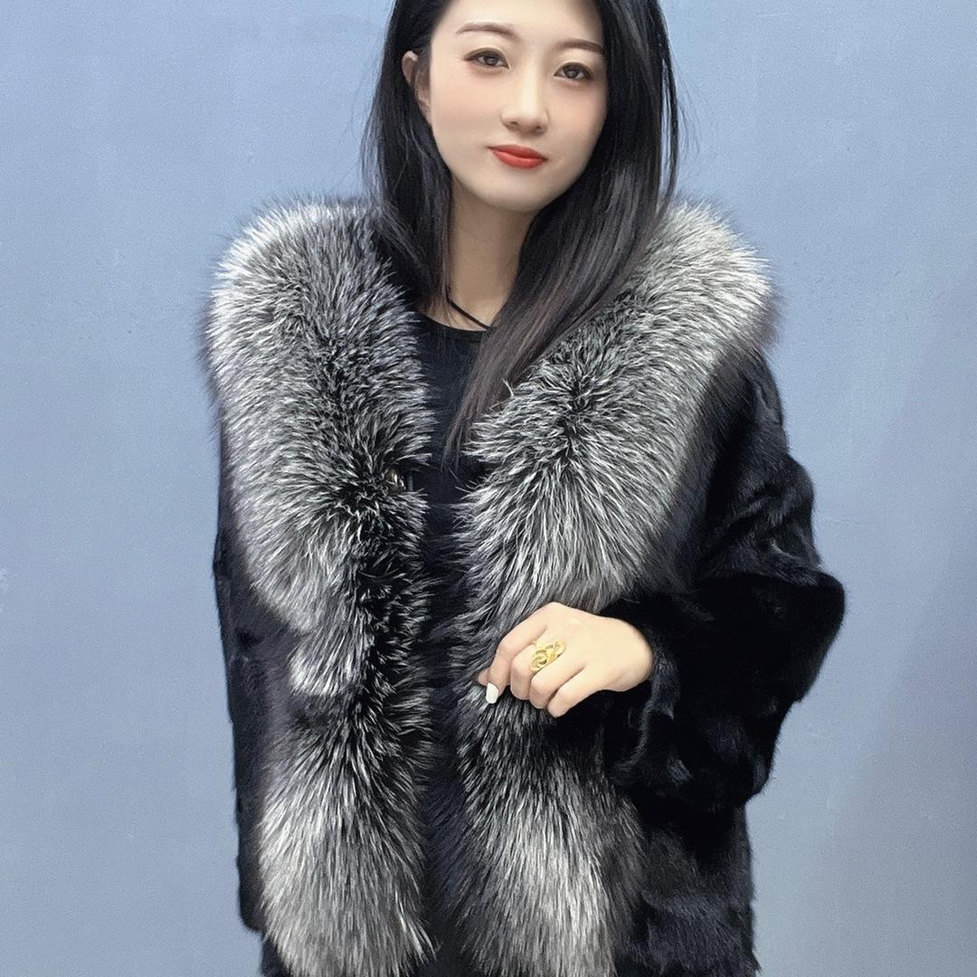 杨姑娘服饰优选