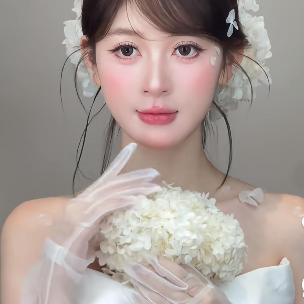 桂平化妆师小莫