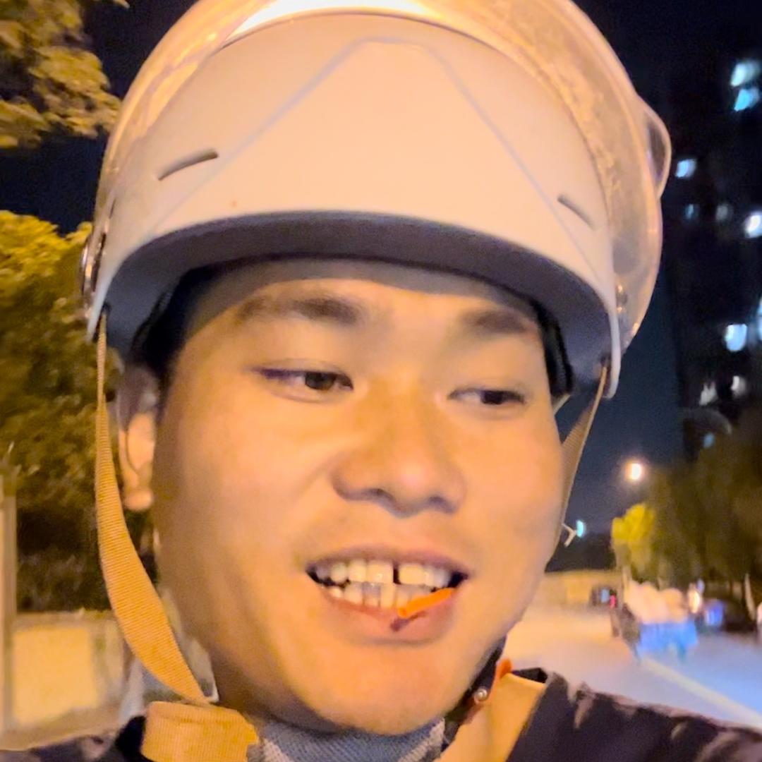 阿吴在努力