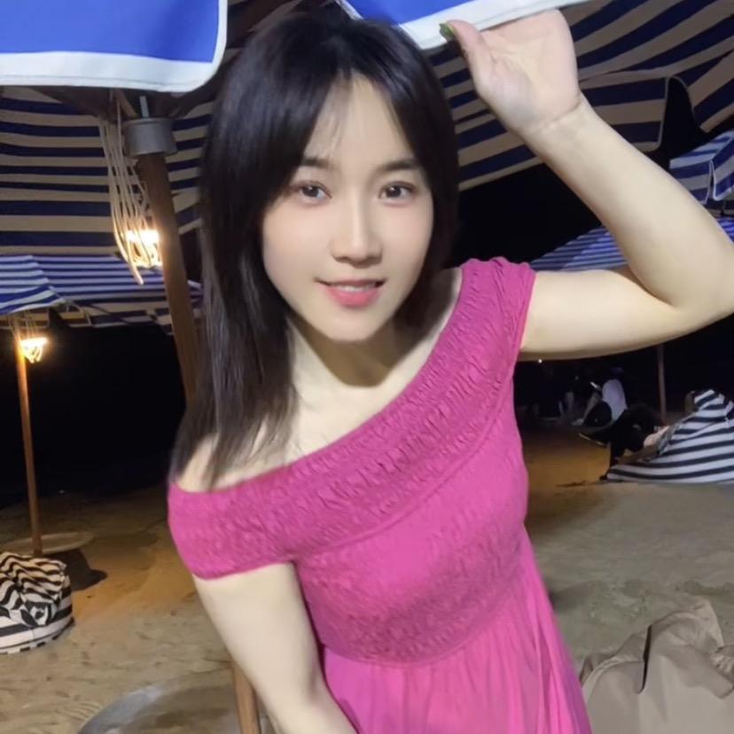 小美🌈