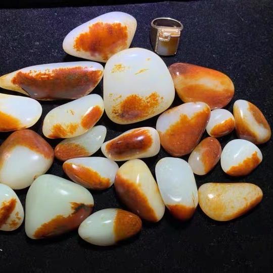 斐然美玉