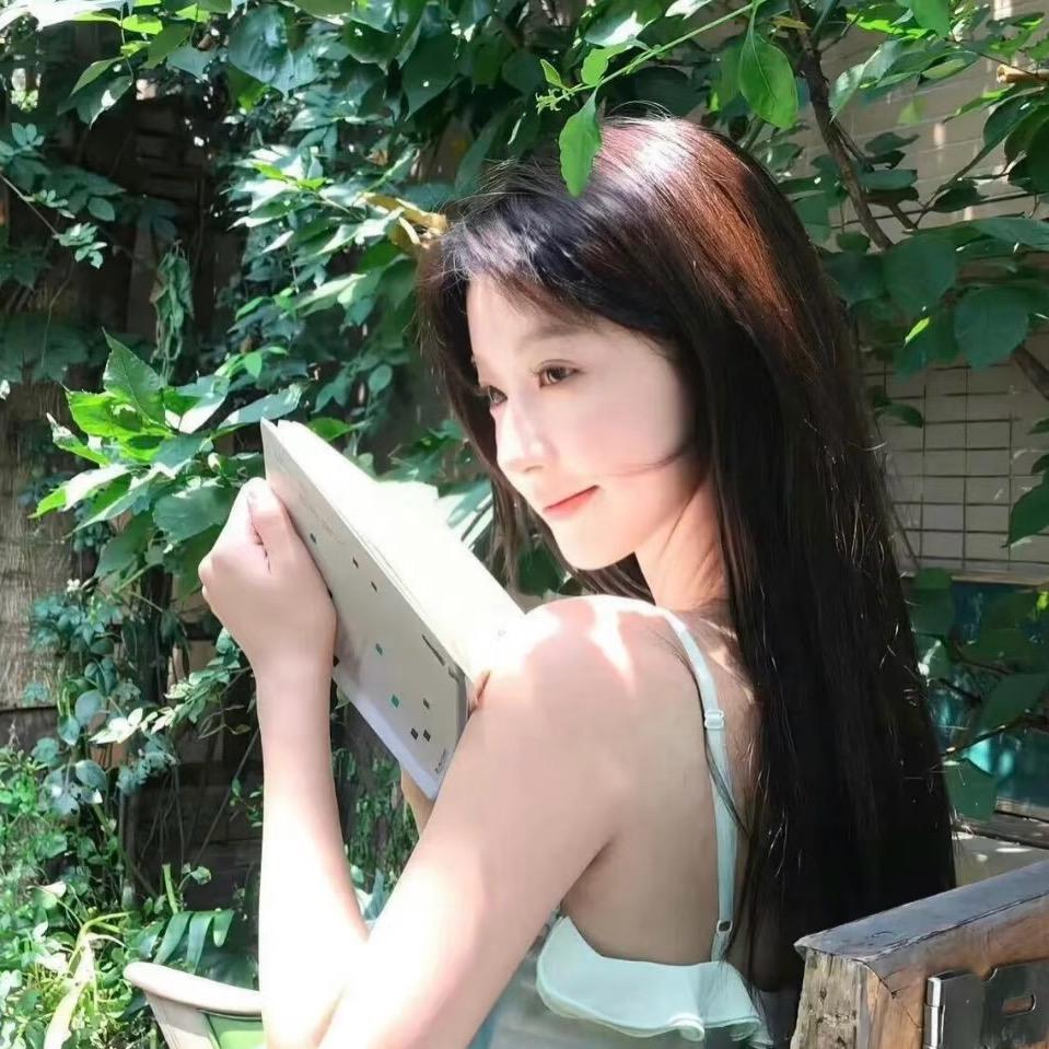 依依💞