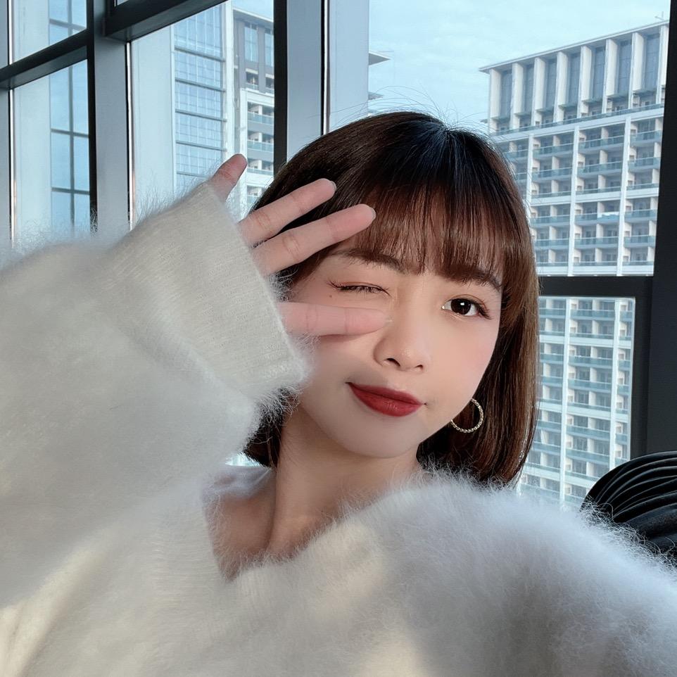 LiLi孕妇装孕妇裤彩虹町