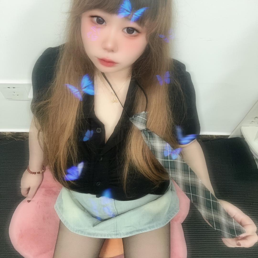 粥粥爱吃肉
