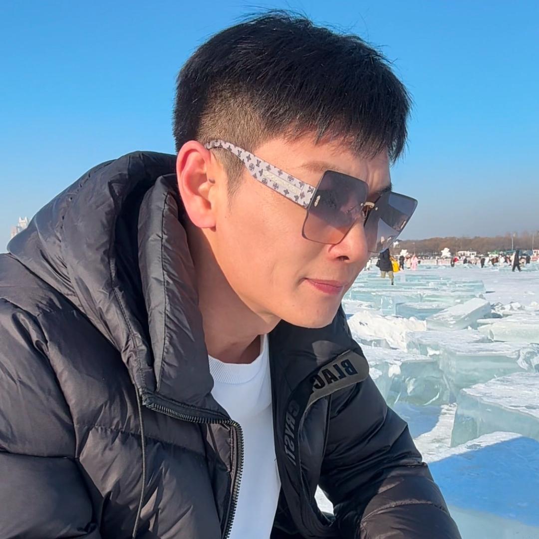 黄导-高品质 真纯玩旅游