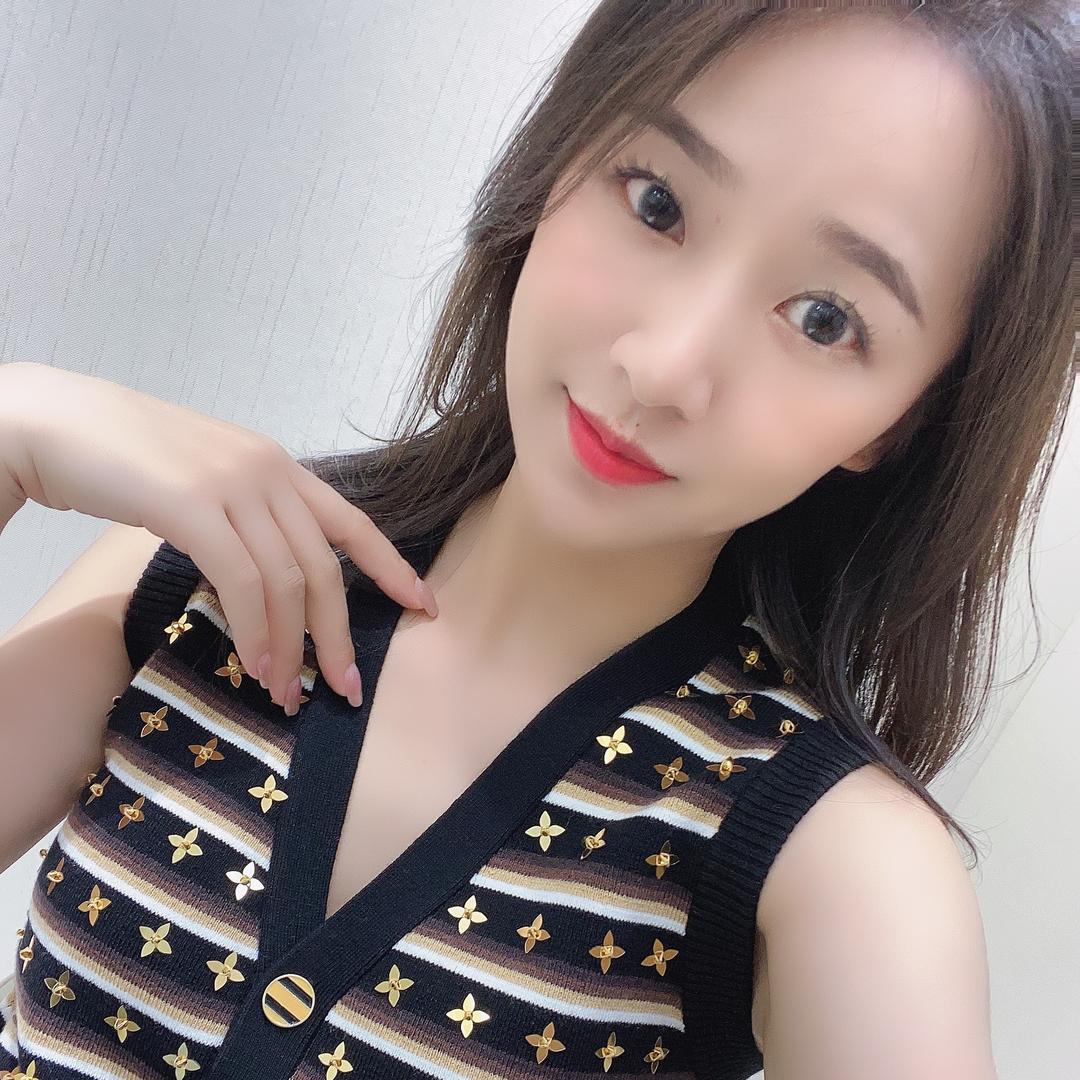深圳市南山区珊珊欧美服饰有限公司1