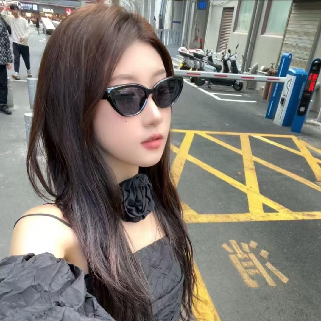 季寒羽绒服工厂店