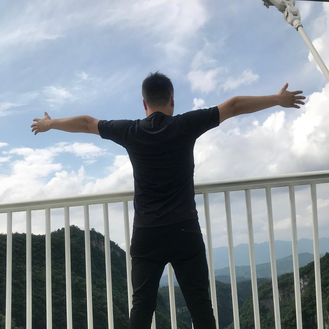 你的未来我奉陪到底