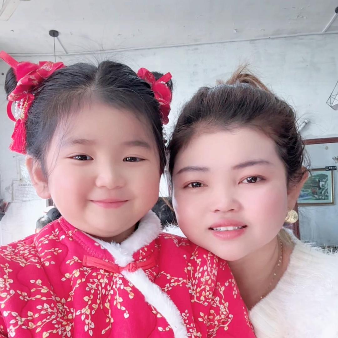 វេលុយទៅខ្មែរលក់ដូរ