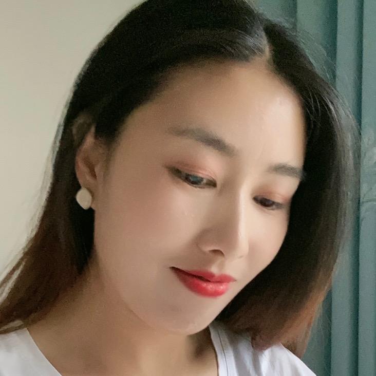 @嘉嘉（女汉子）