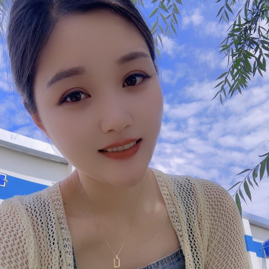 小莉莉