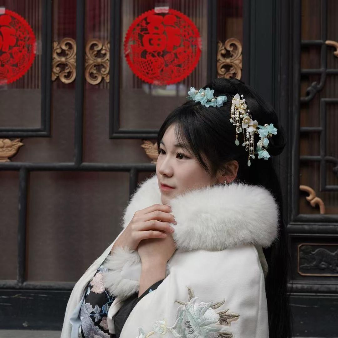 1_阿静
