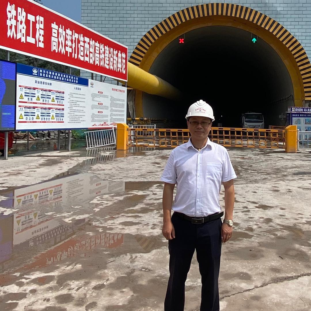 湖南中铁五新公司王经理