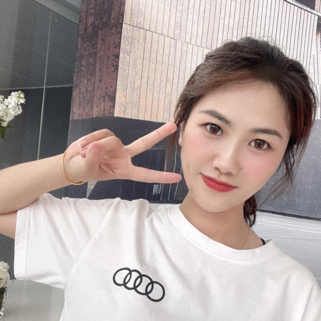 小吉在奥迪