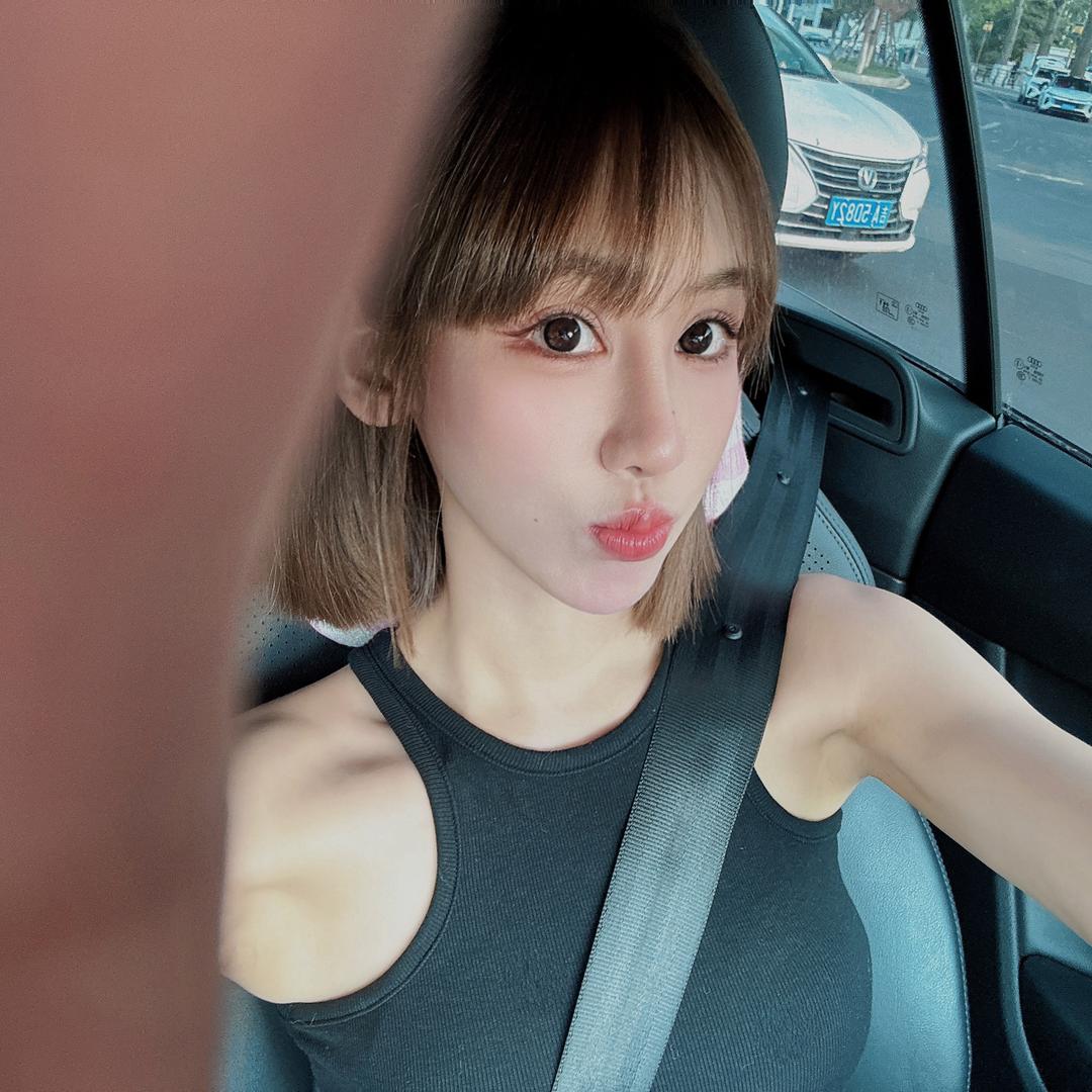 愤怒的大兔子🐰