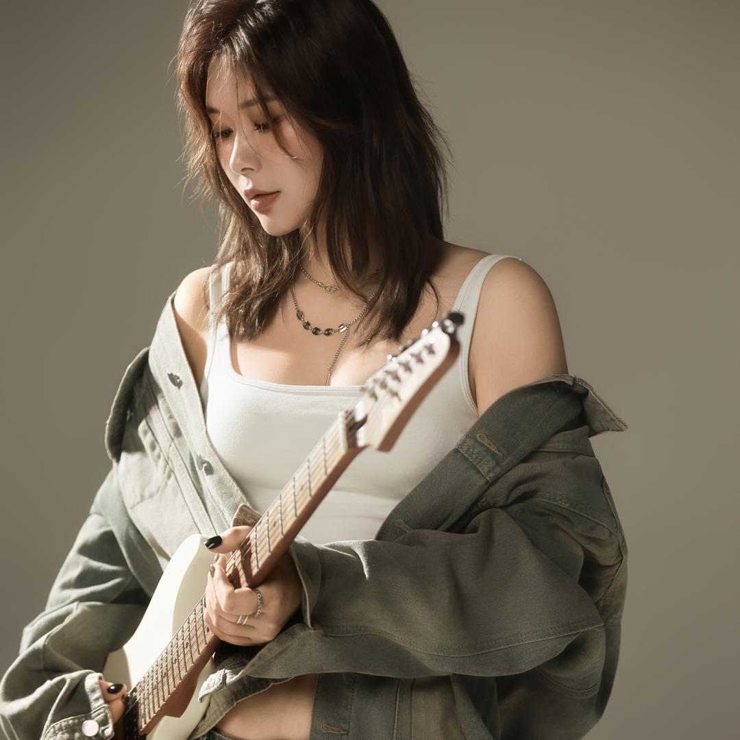 木木的电吉他🎸