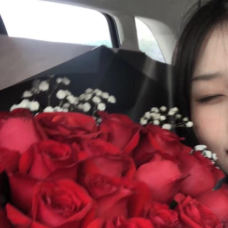 爱吹泡泡的姜