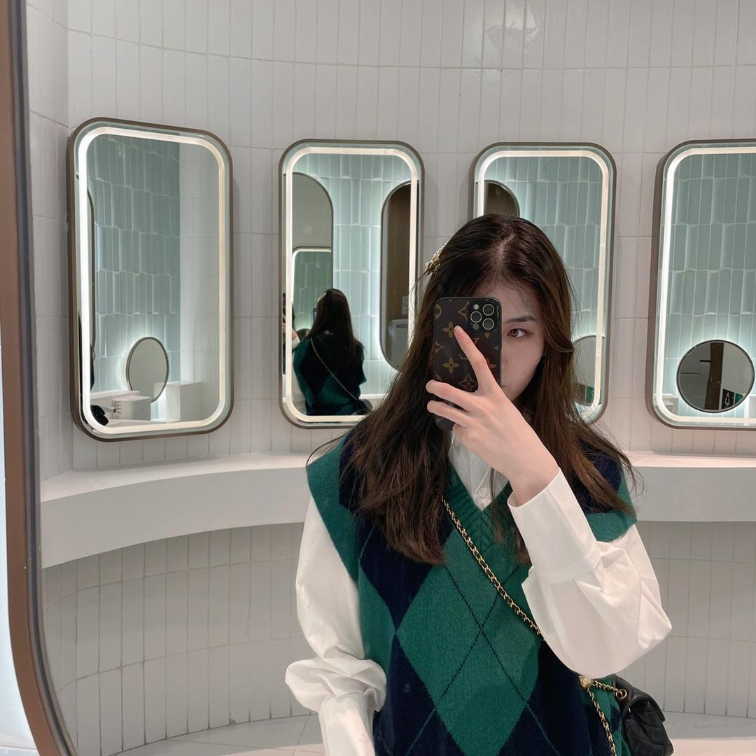 以以服饰穿搭