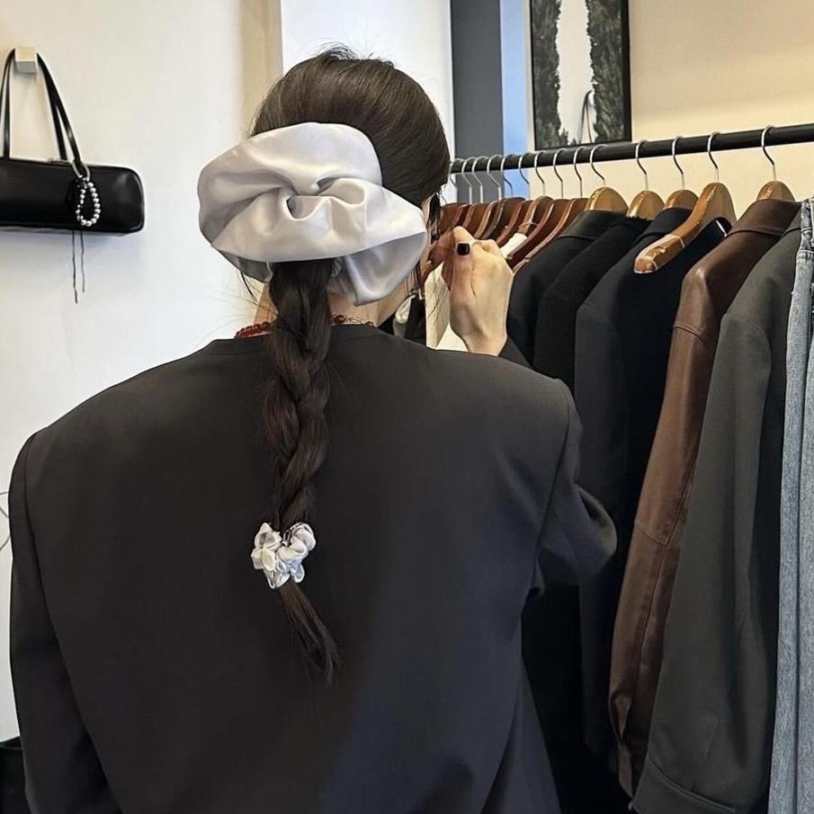 neck and neck服饰