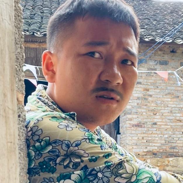 卜嘉