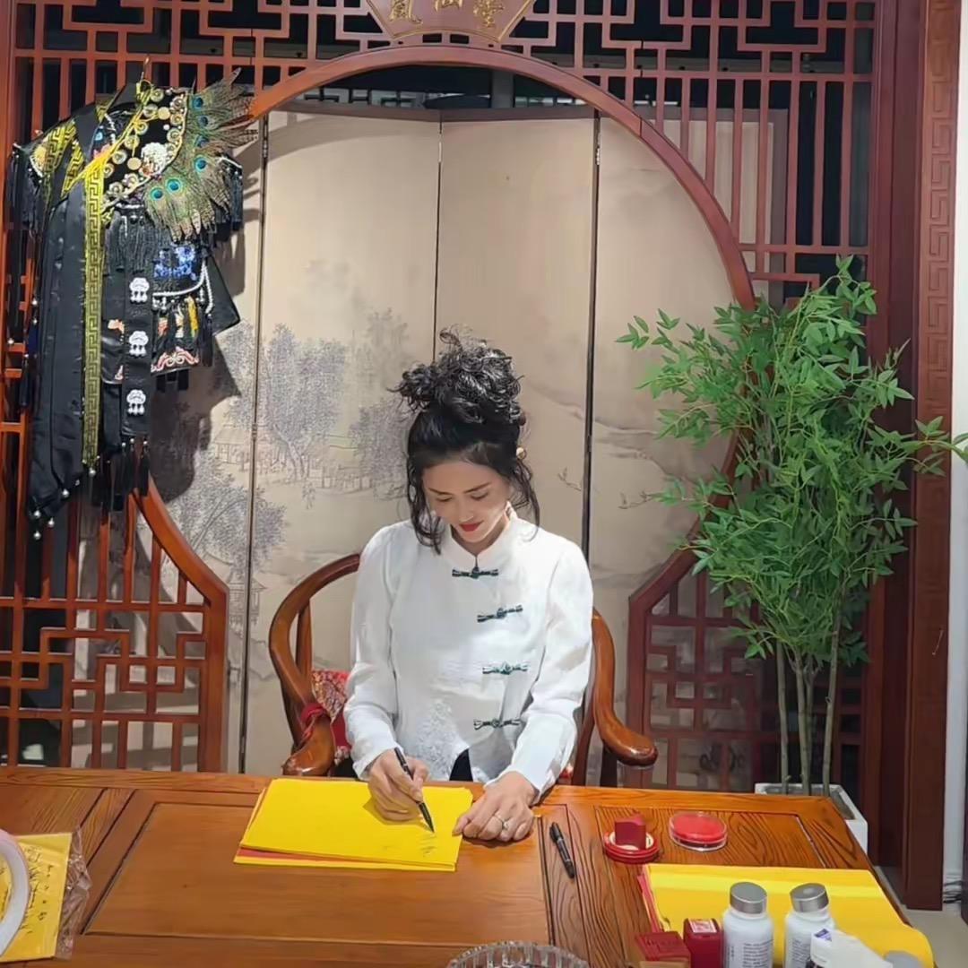 美丽的九凤3