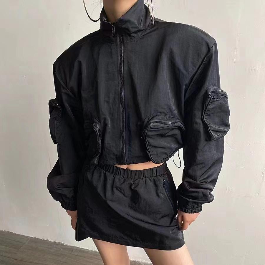 刘刘潮牌服饰
