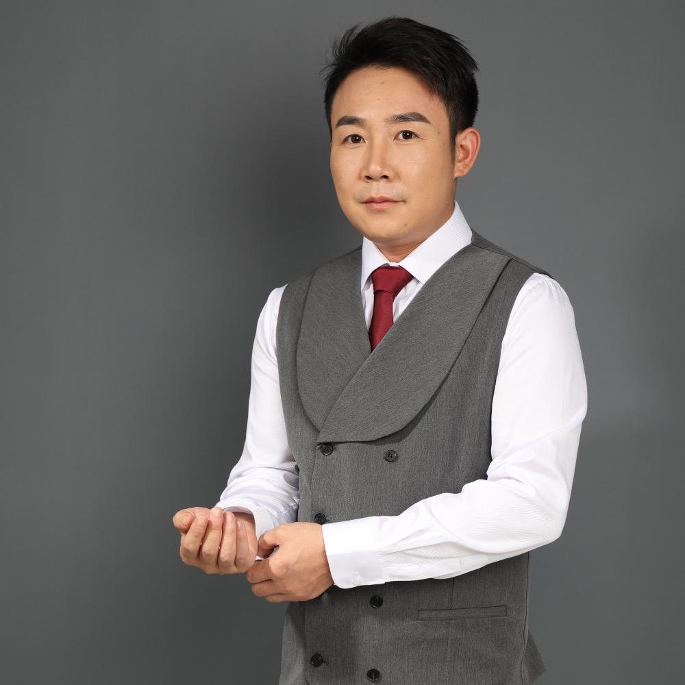 吴小弟原名张富裕