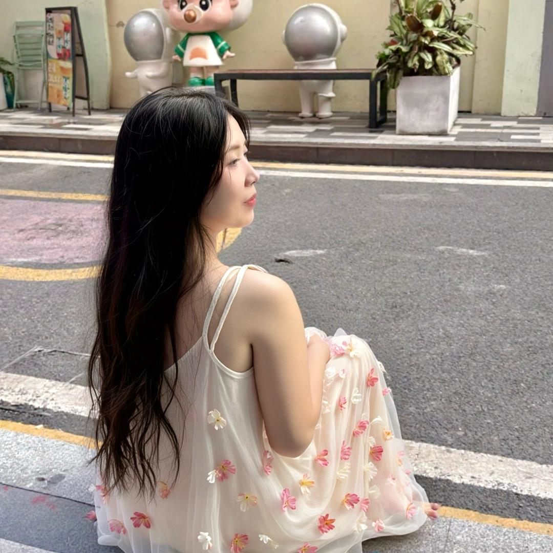 0卡小玲
