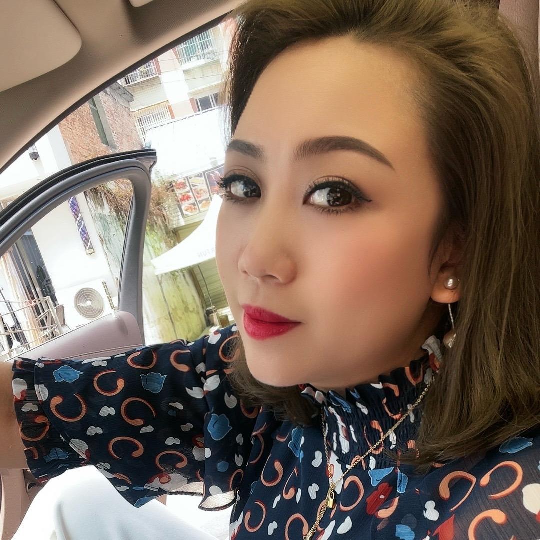 曉悅蓉