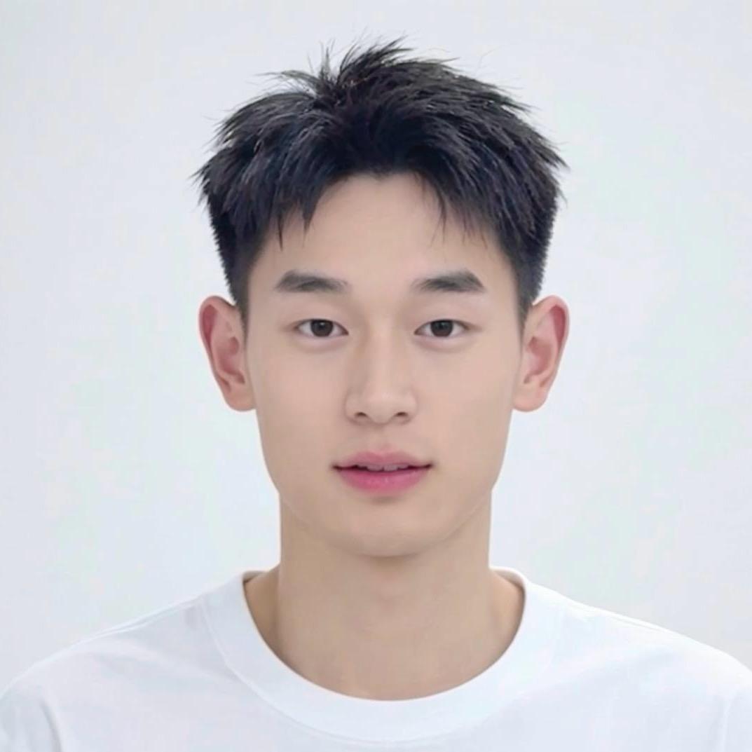 爱笑的男孩