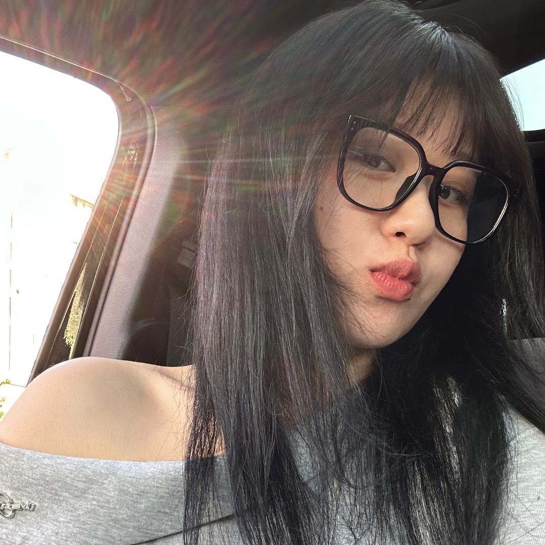 .李