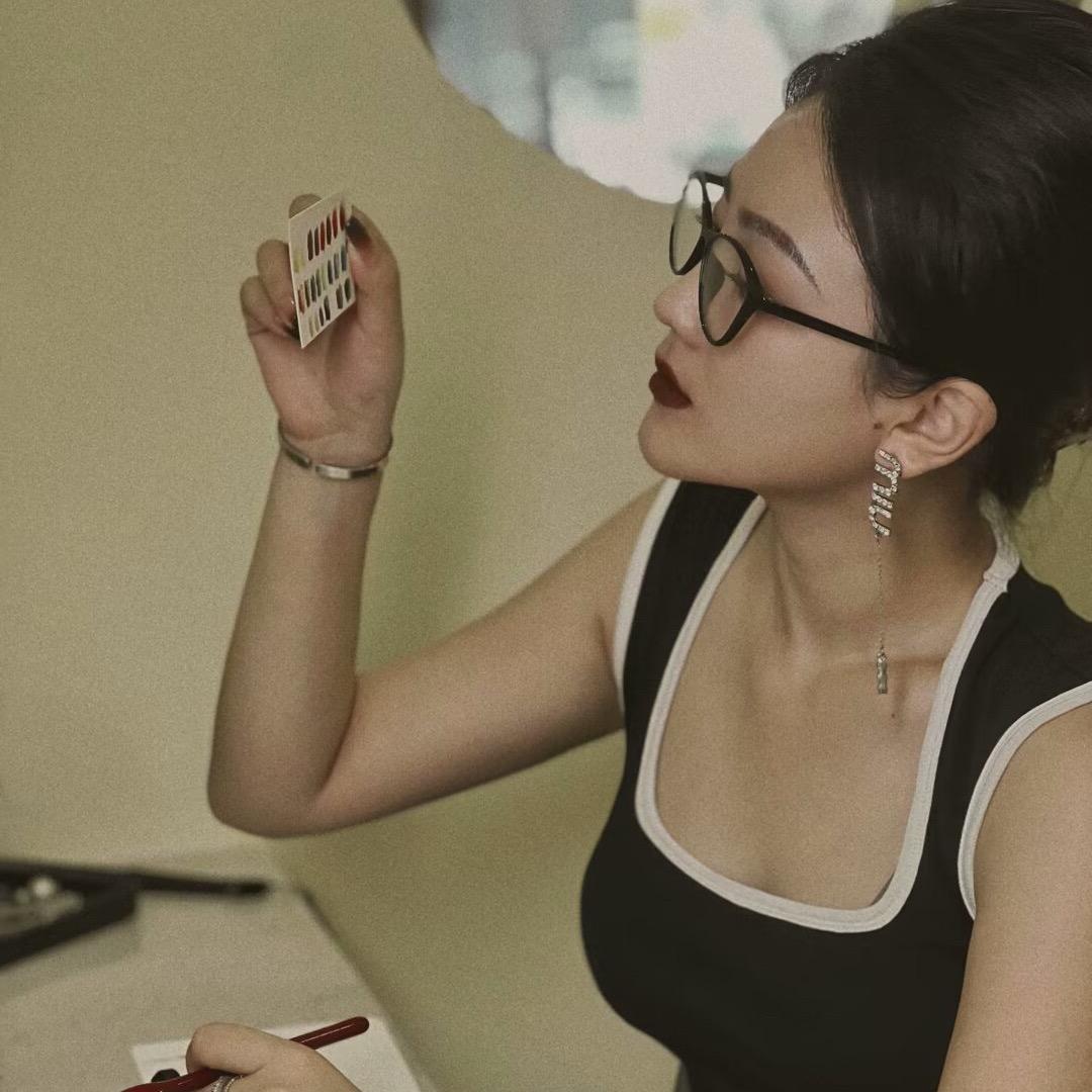 洛漫美甲