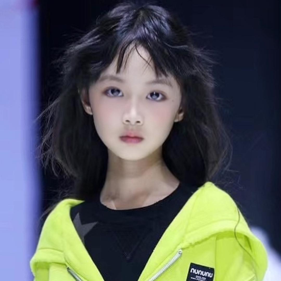 童模开心姐姐Diana