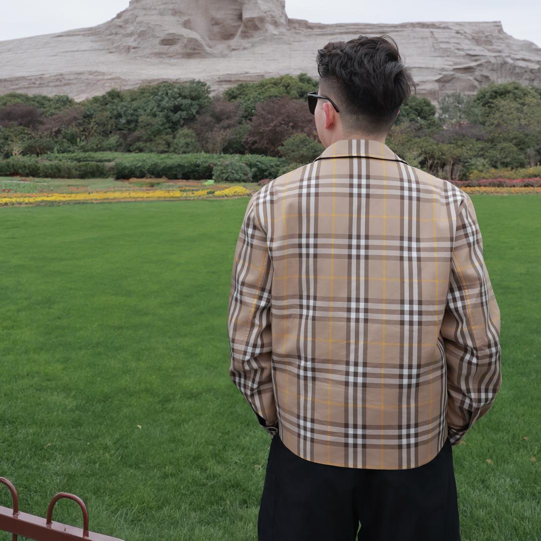 笙扬