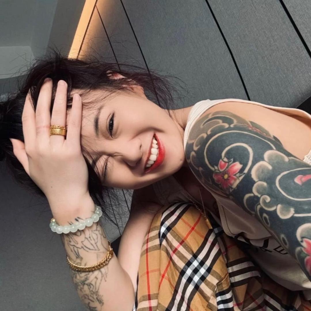 楊玉环 .☁️
