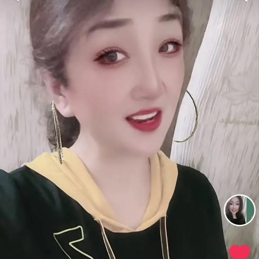 爱笑的人💕互相关注