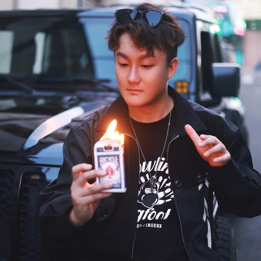 哈荔bottle